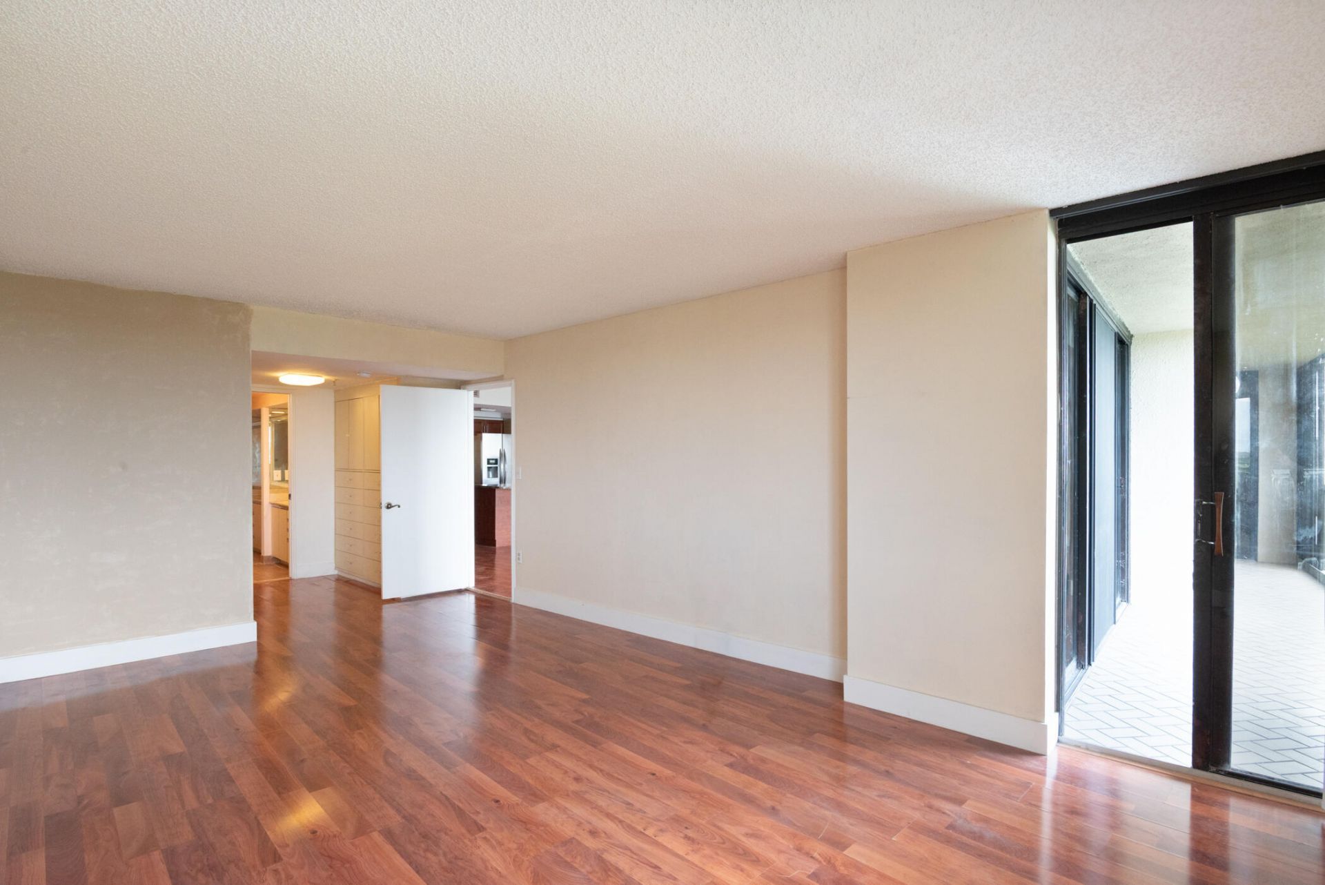 2480 Presidential Way, Unit 903, West Palm Beach, FL 33401 Photo
