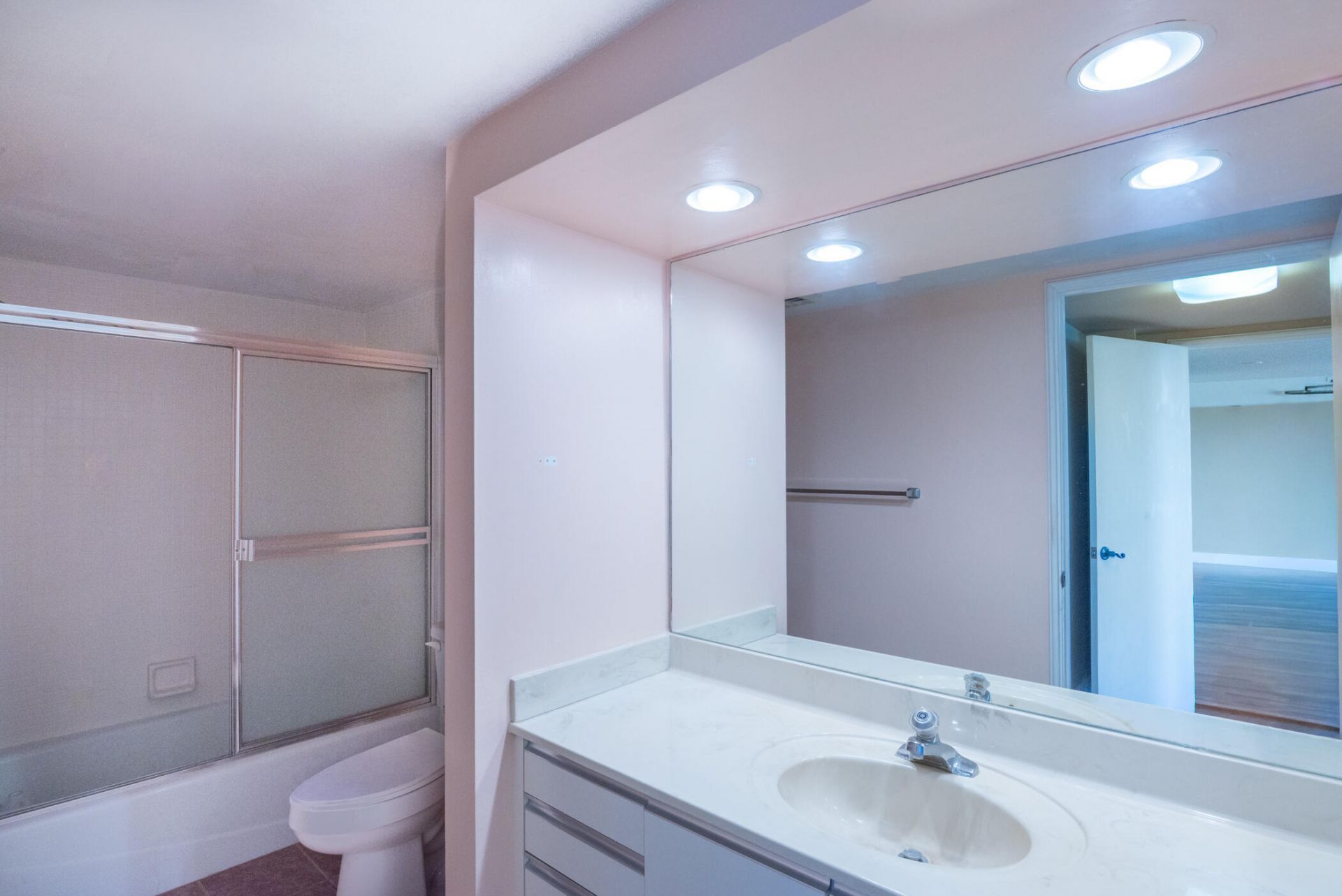 2480 Presidential Way, Unit 903, West Palm Beach, FL 33401 Photo