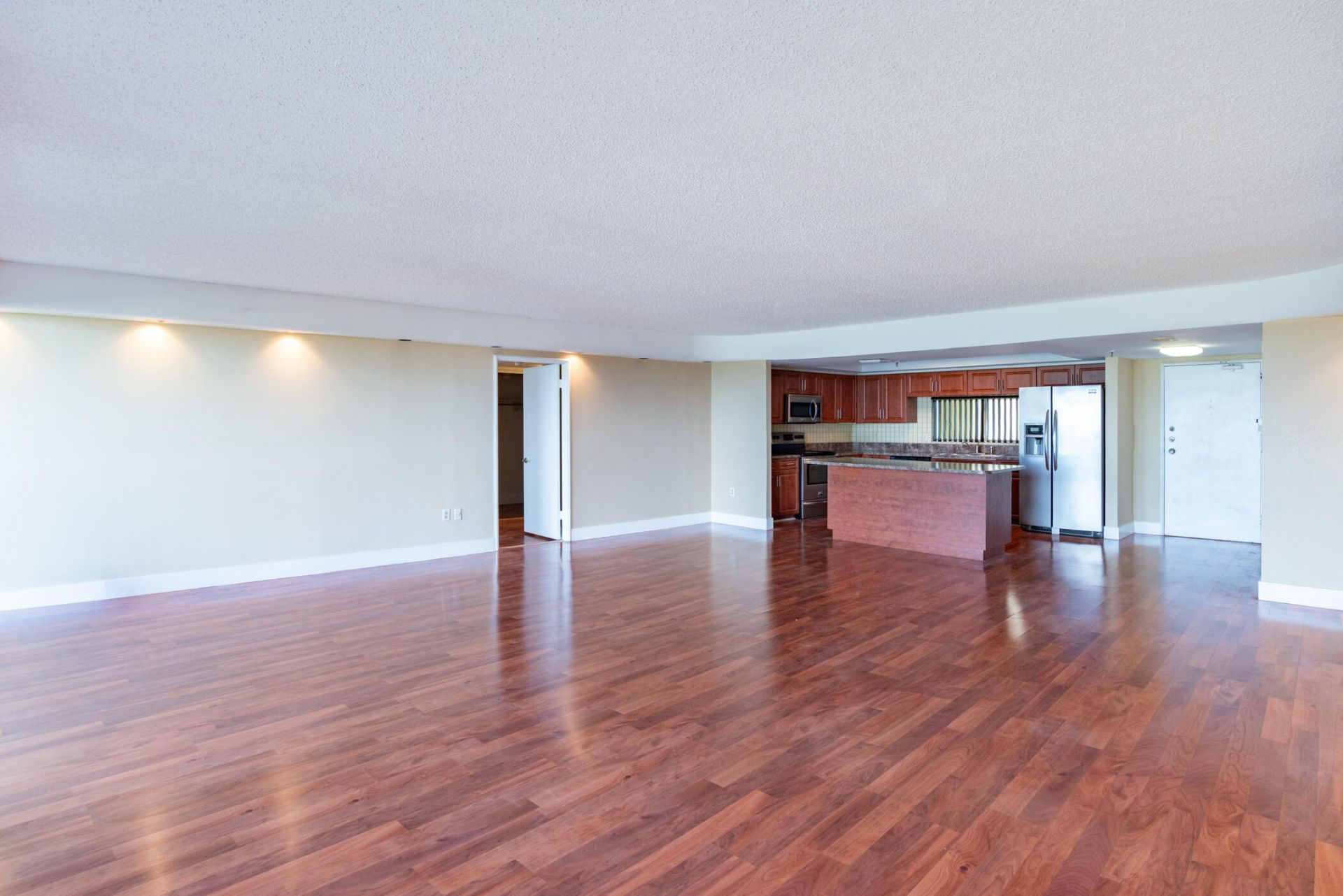 2480 Presidential Way, Unit 903, West Palm Beach, FL 33401 Photo