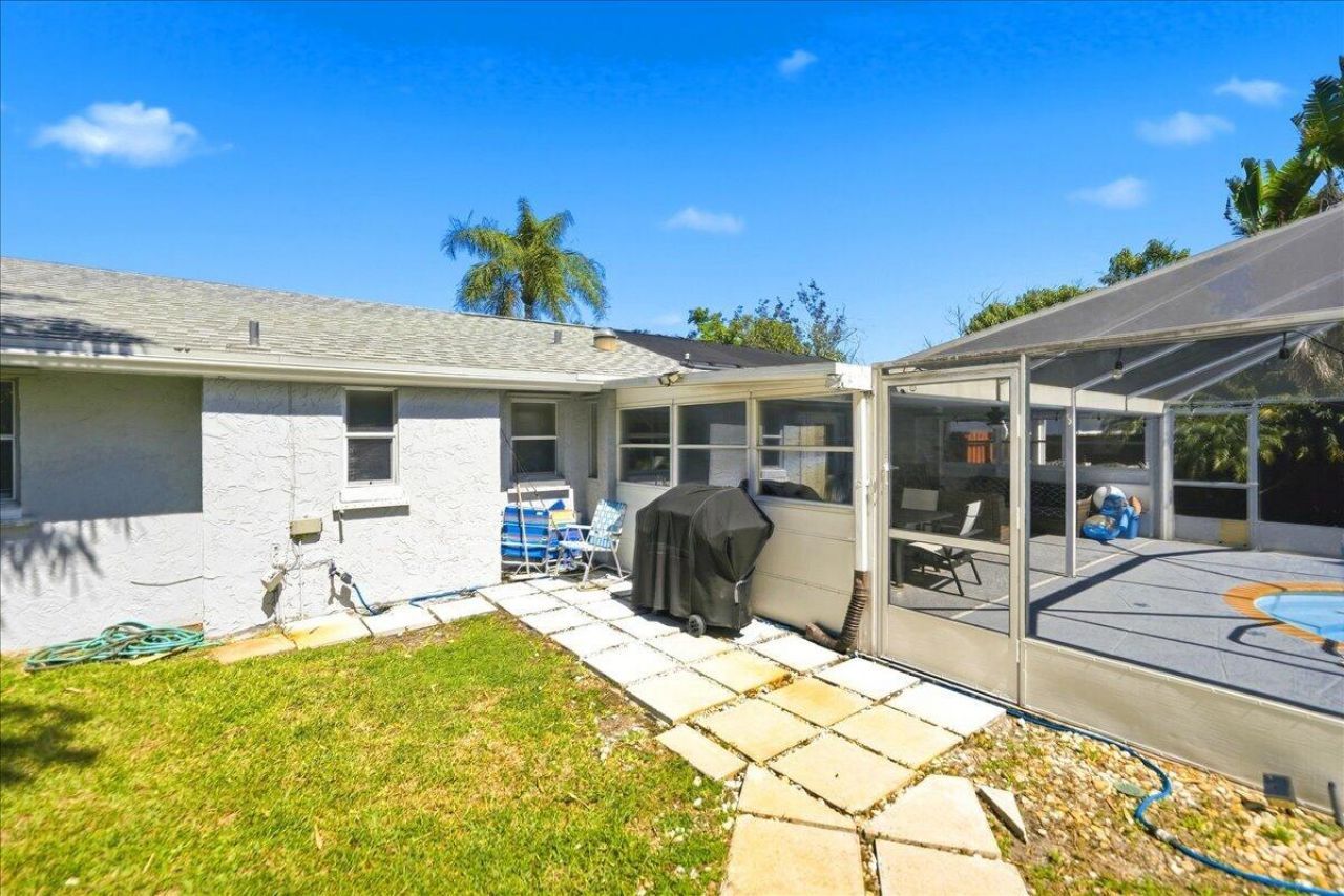 2031 SE New York Street, Port Saint Lucie, FL 34952 Photo