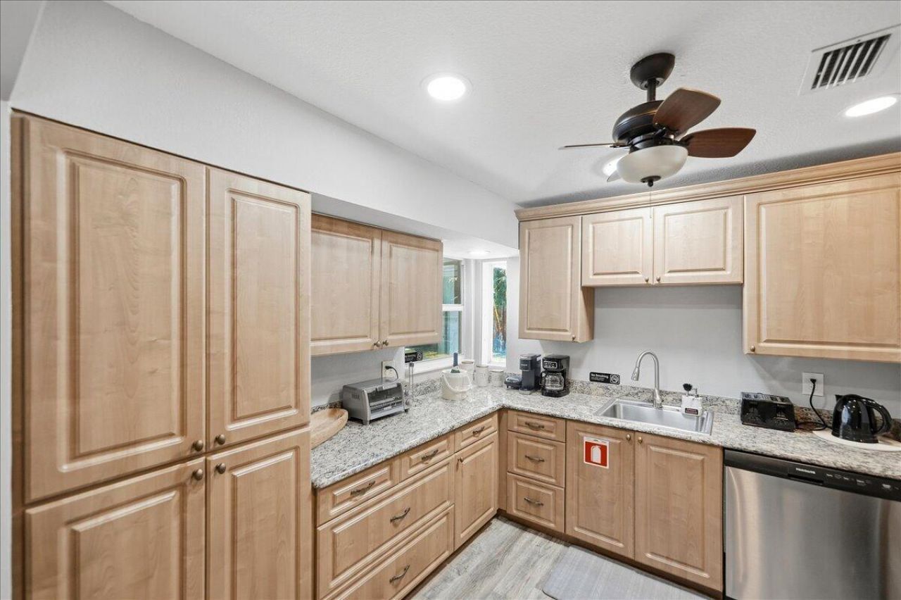 2031 SE New York Street, Port Saint Lucie, FL 34952 Photo