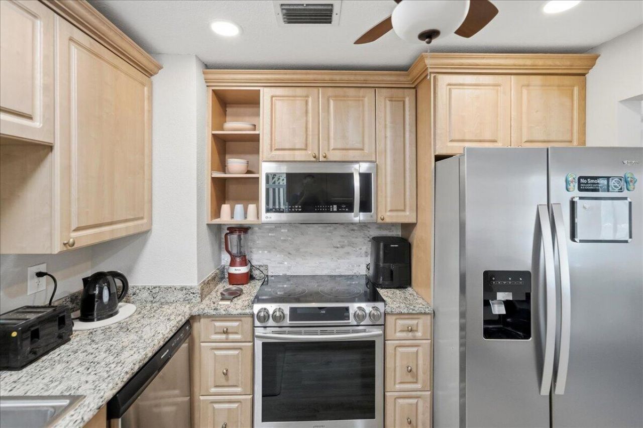 2031 SE New York Street, Port Saint Lucie, FL 34952 Photo