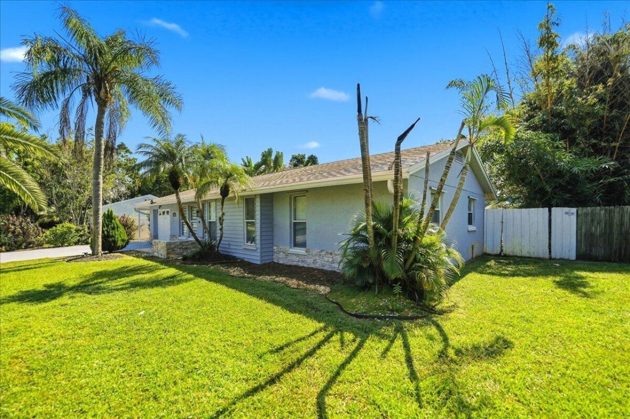 2031 SE New York Street, Port Saint Lucie, FL 34952 Photo