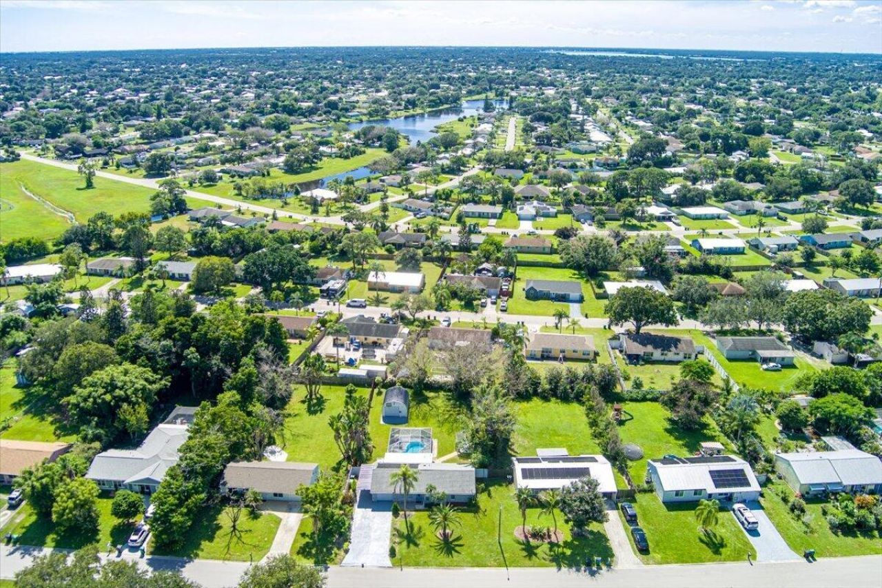 2031 SE New York Street, Port Saint Lucie, FL 34952 Photo