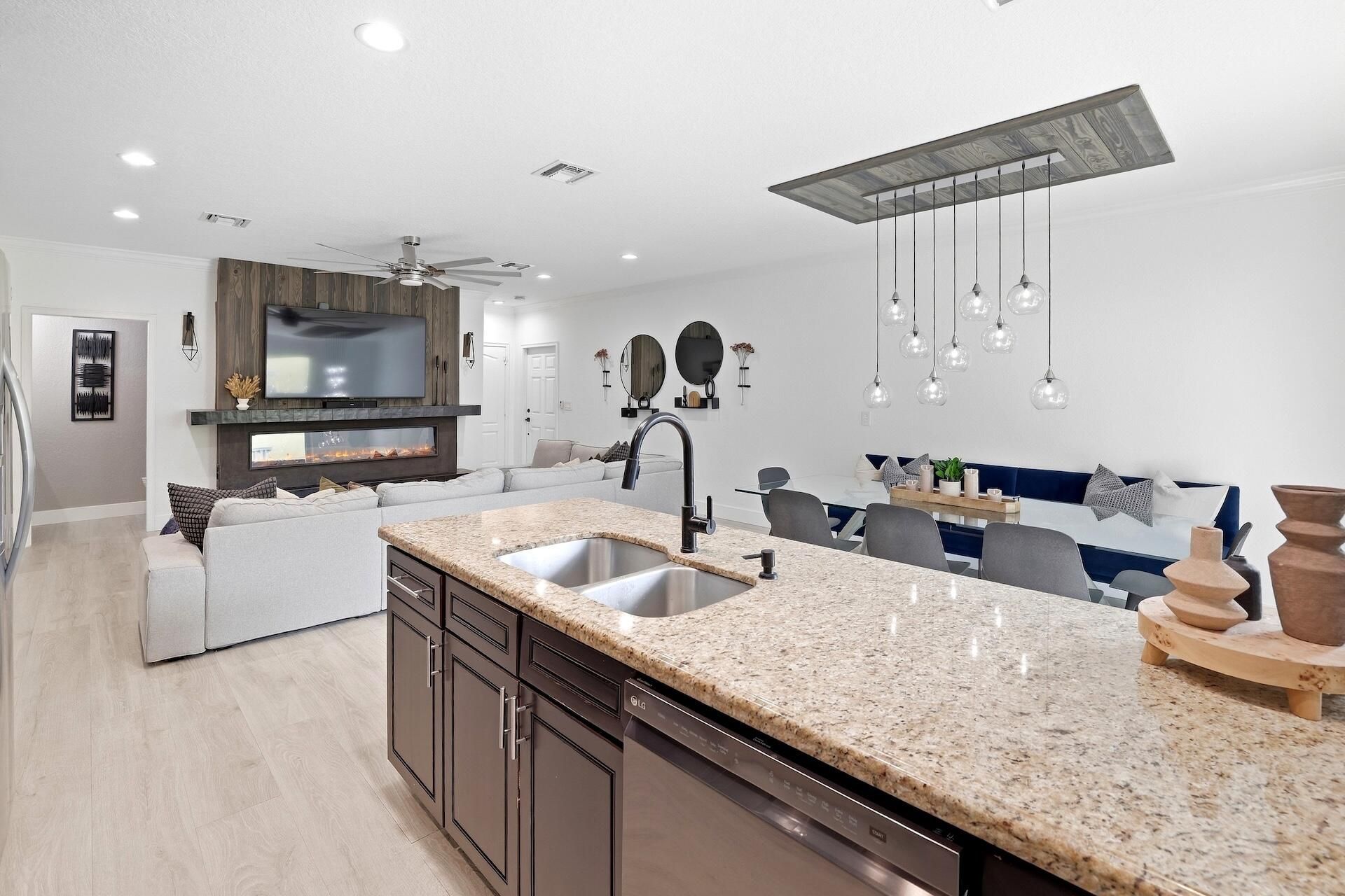 3122 Shelby Way, Palm Springs, FL 33461 Photo