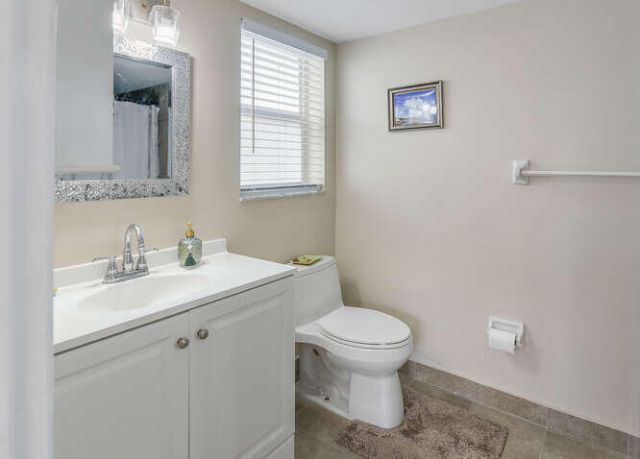 17 Colonial Club Drive, Unit 205, Boynton Beach, FL 33435 Photo