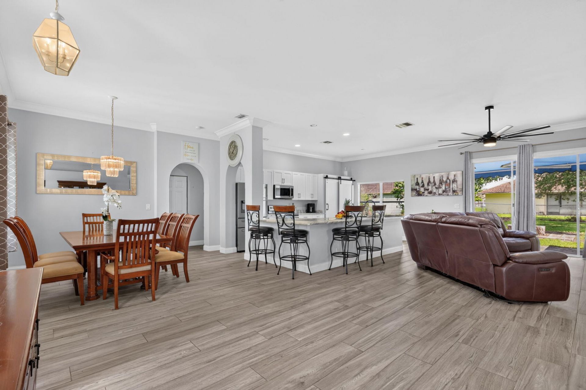 422 SW Tulip Boulevard, Port Saint Lucie, FL 34953 Photo