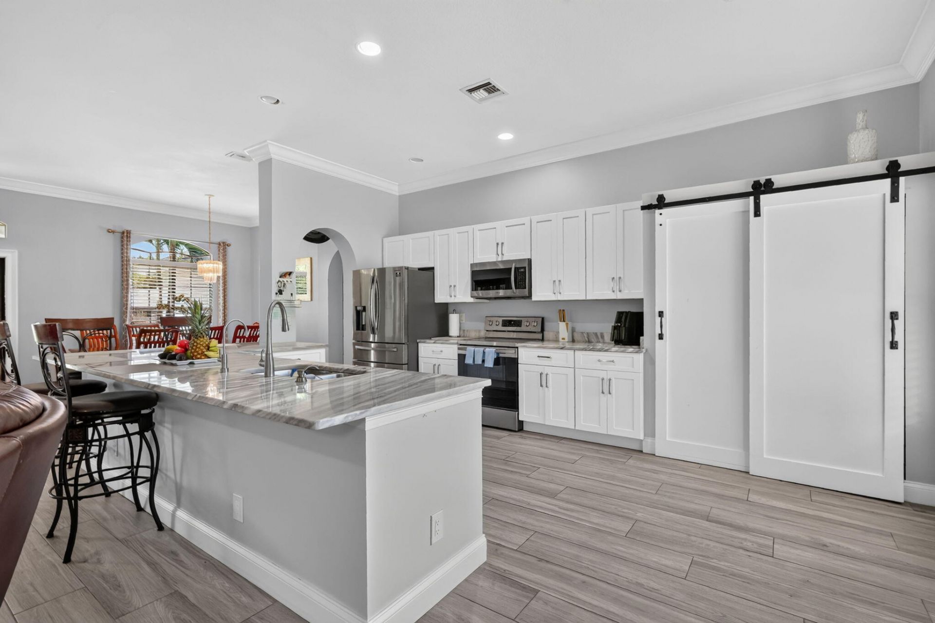 422 SW Tulip Boulevard, Port Saint Lucie, FL 34953 Photo