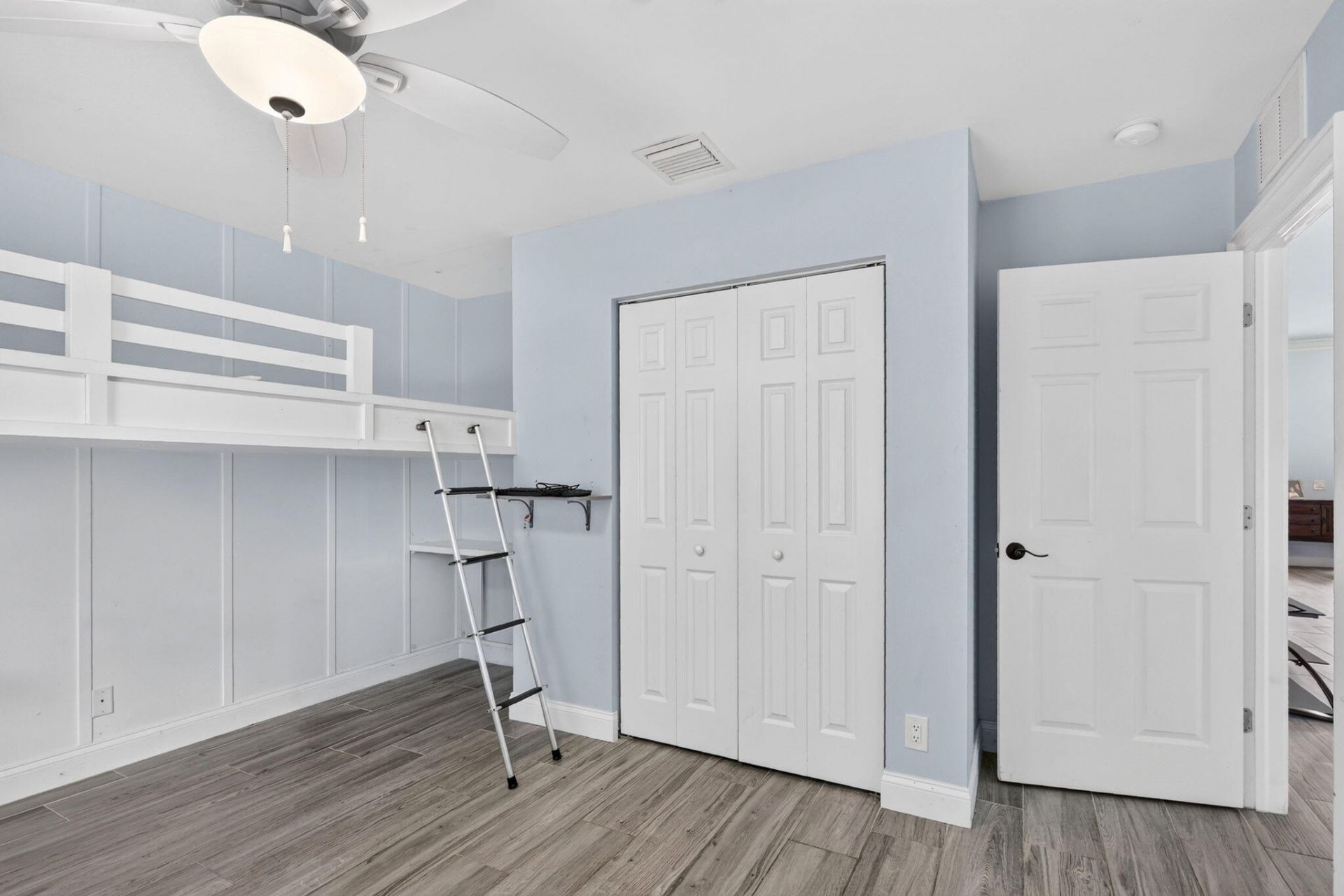 422 SW Tulip Boulevard, Port Saint Lucie, FL 34953 Photo