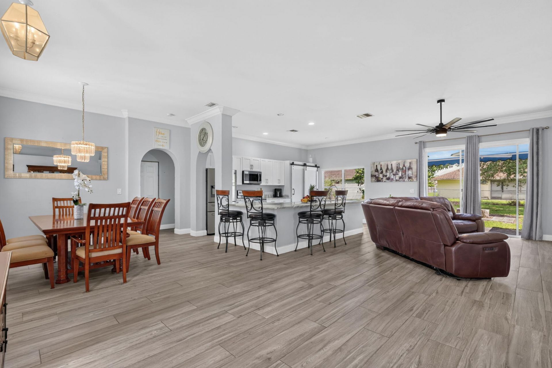422 SW Tulip Boulevard, Port Saint Lucie, FL 34953 Photo
