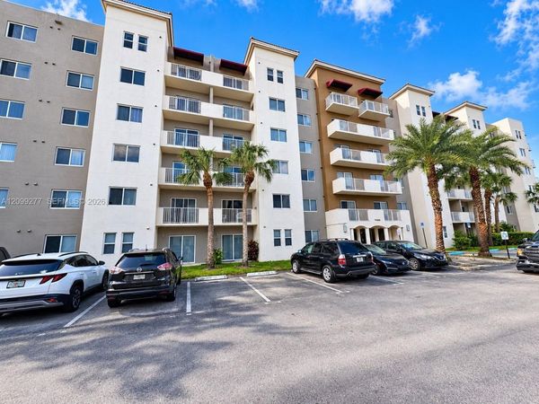 11060 SW 196th St , Unit 303, Cutler Bay, FL 33157
