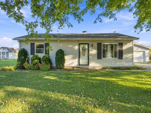 204 North Drive, New Market, IN 47965