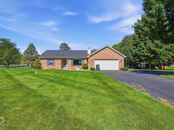 5235 Sandy Court, Pittsboro, IN 46167