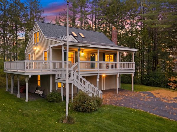 1478 Marsh Family Road, Hartford, VT 05001