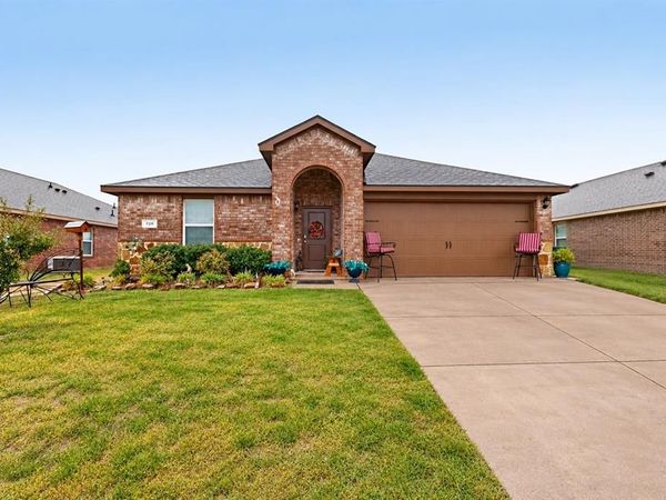 728 Meadow Creek Lane, Royse City, TX 75189