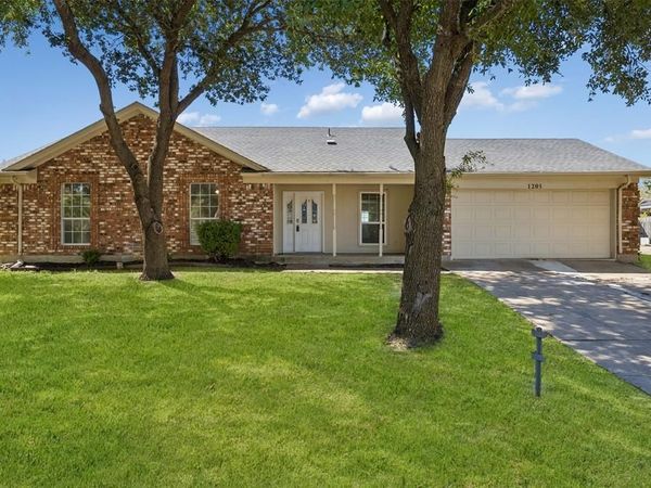 1205 Rene Drive, Alvarado, TX 76009