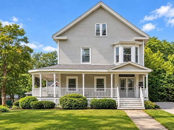 395 Lexington Street, Unit 1, Newton, MA 02466