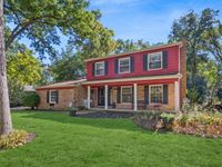 6809 Hillcrest Drive, Crystal Lake, IL 60012 primary photo
