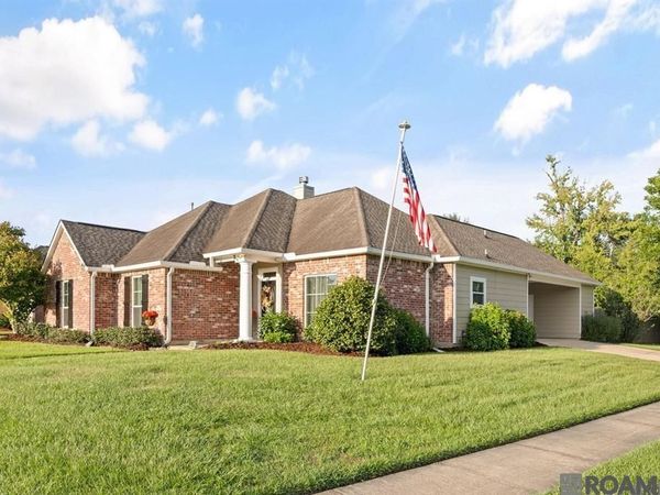 1365 Woodway Dr, Baton Rouge, LA 70815