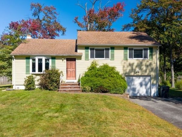 3 Locust Drive, Hanover, NJ 07950