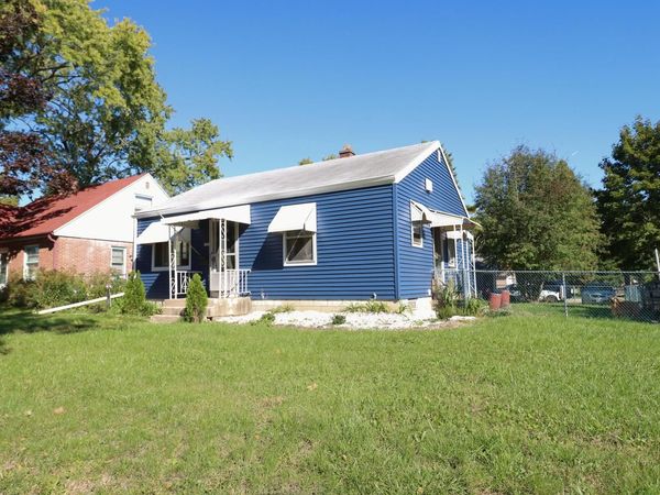 5852 N 35th STREET, Milwaukee, WI 53209