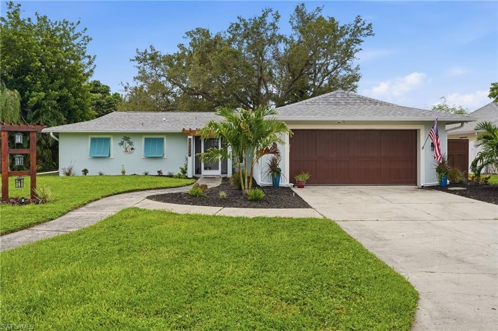 1483 Sautern Dr, Fort Myers, FL 33919 Main Photo
