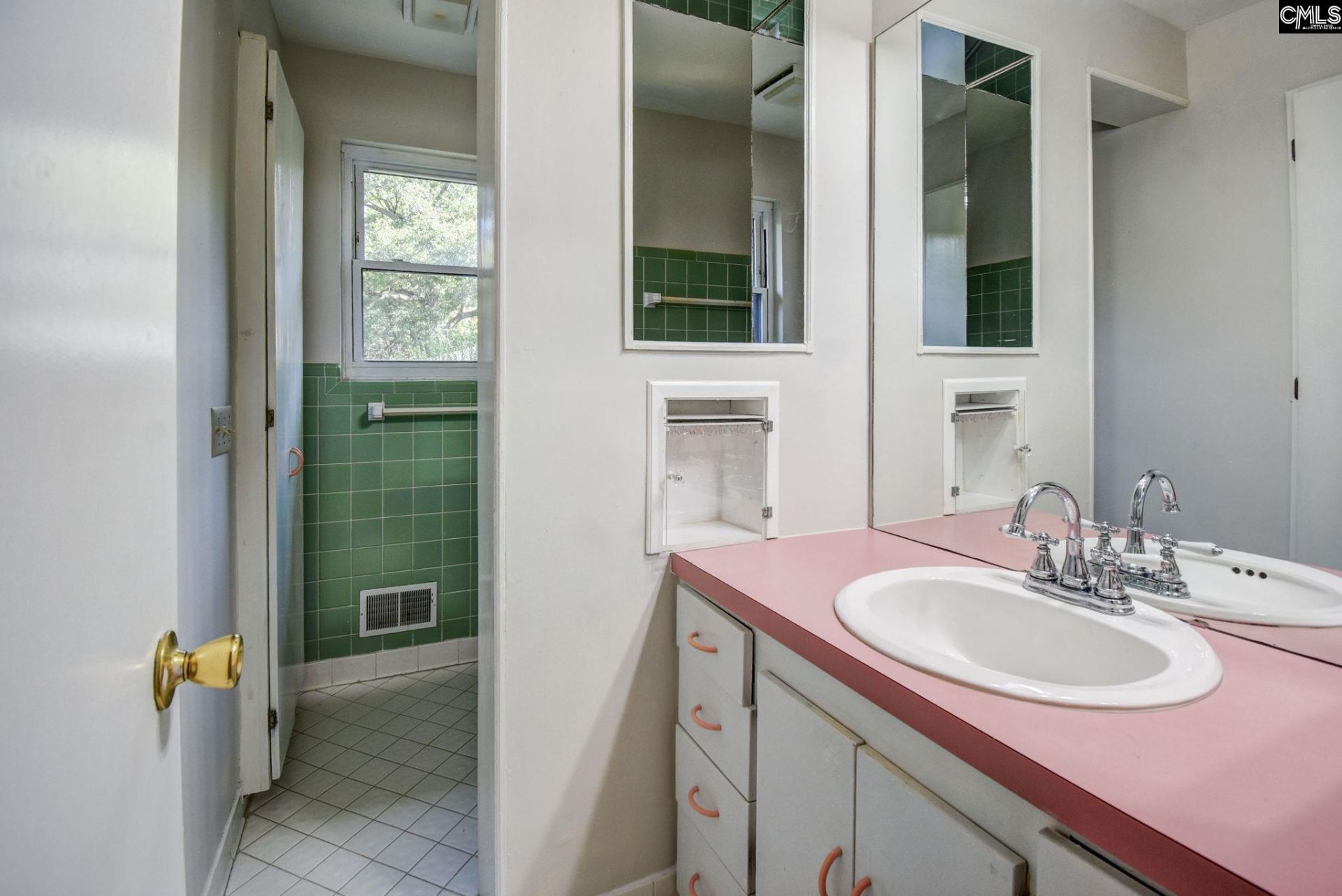 949 Gabriel Road  Photo 21