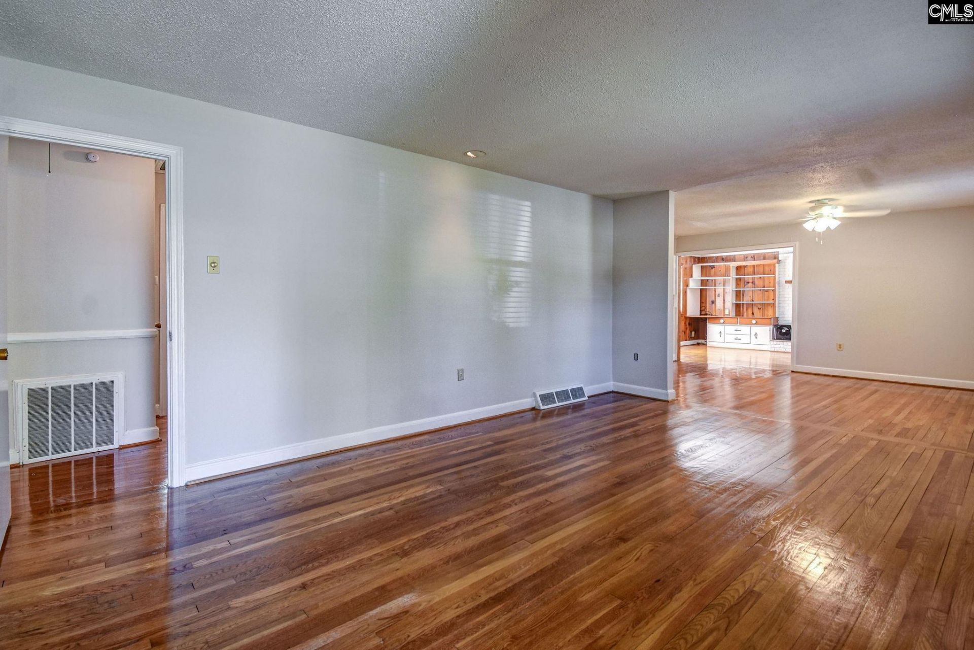 949 Gabriel Road  Photo 6