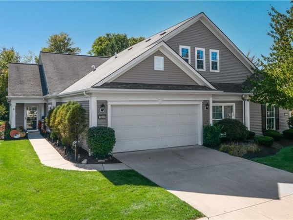5228 Bridgewater Lane , Brunswick, OH 44212