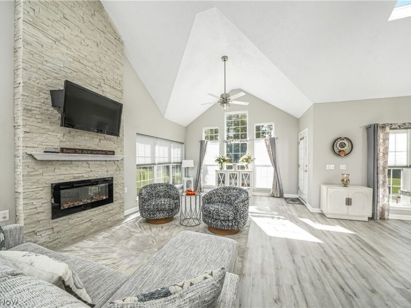 5228 Bridgewater Lane , Brunswick, OH 44212 Photo 5