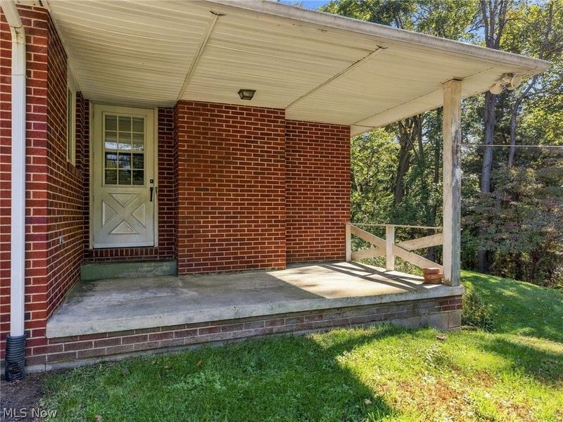 747 NW 17th Street NW, Massillon, OH 44647 Photo 8