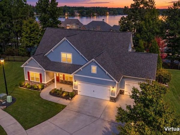 25 Delaware Way, Newnan, GA 30265