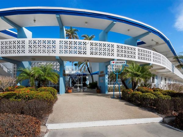 475 BENJAMIN FRANKLIN DRIVE , Unit 215, SARASOTA, FL 34236