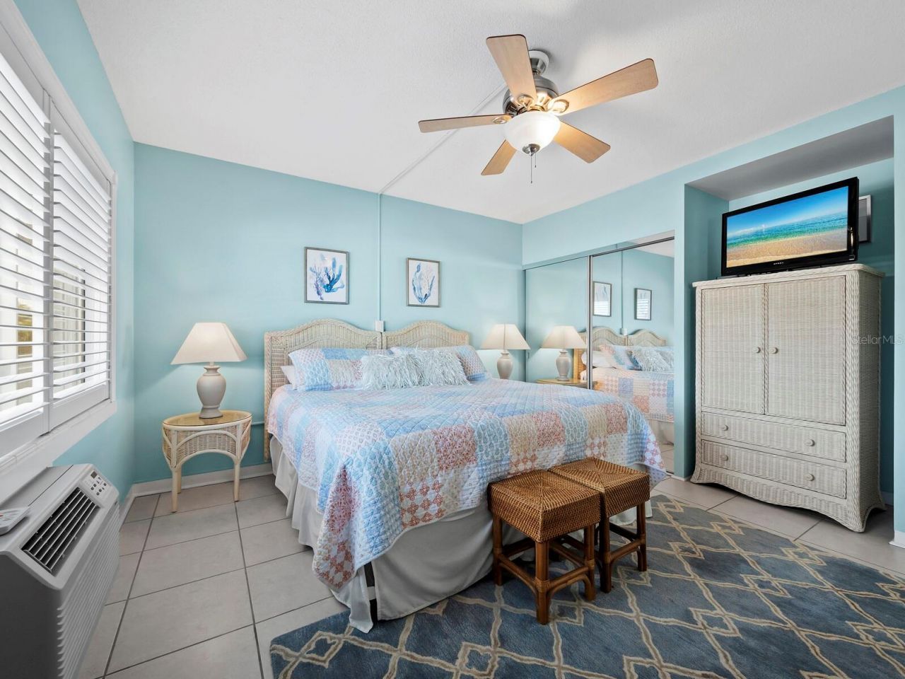 475 Benjamin Franklin Drive, Unit 215, Sarasota, FL 34236 Photo