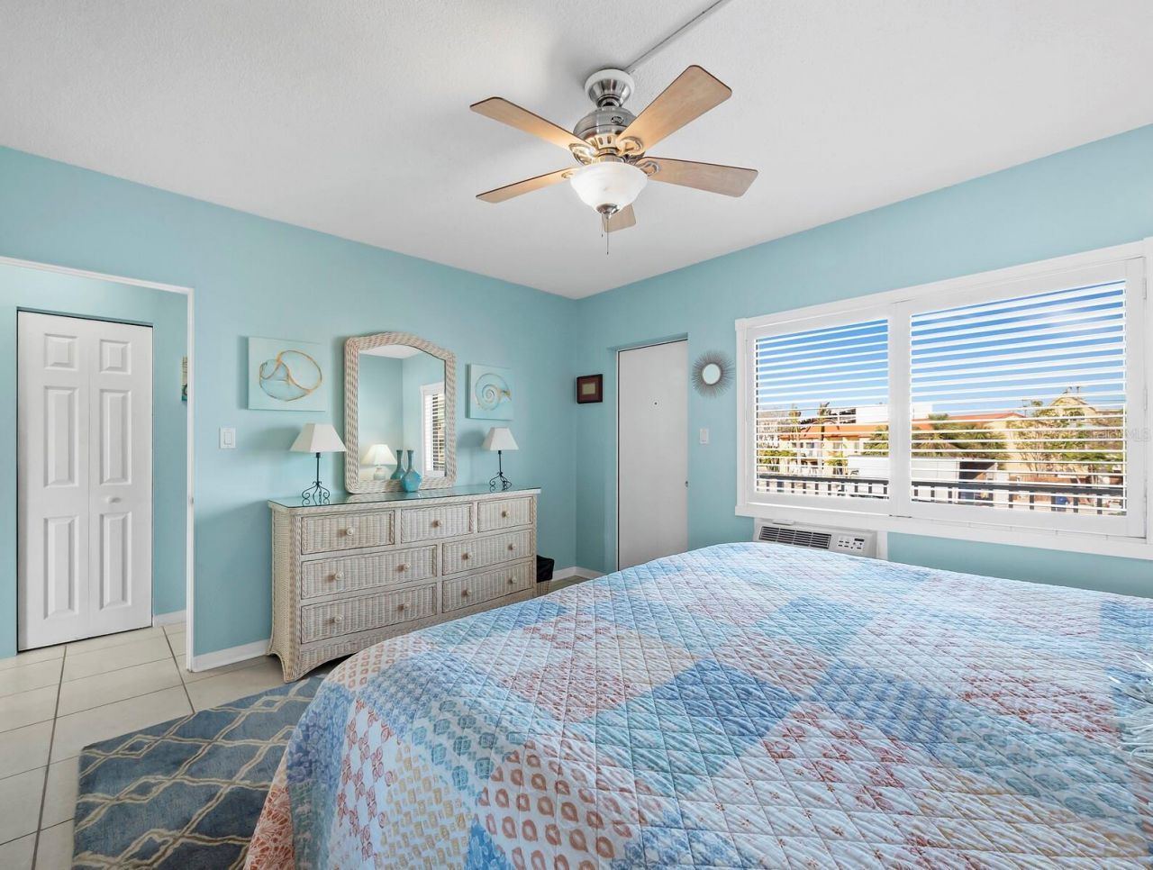 475 Benjamin Franklin Drive, Unit 215, Sarasota, FL 34236 Photo