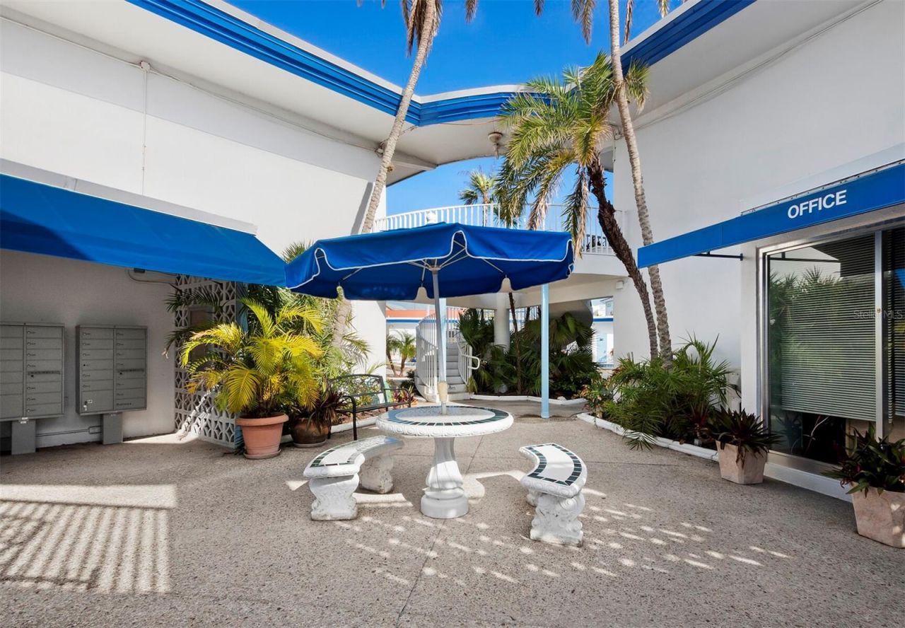 475 Benjamin Franklin Drive, Unit 215, Sarasota, FL 34236 Photo