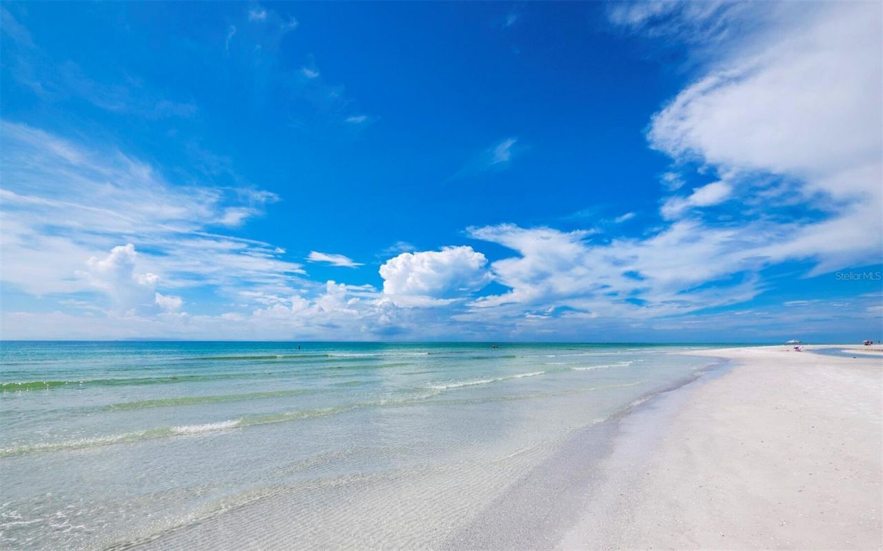 475 Benjamin Franklin Drive, Unit 215, Sarasota, FL 34236 Photo