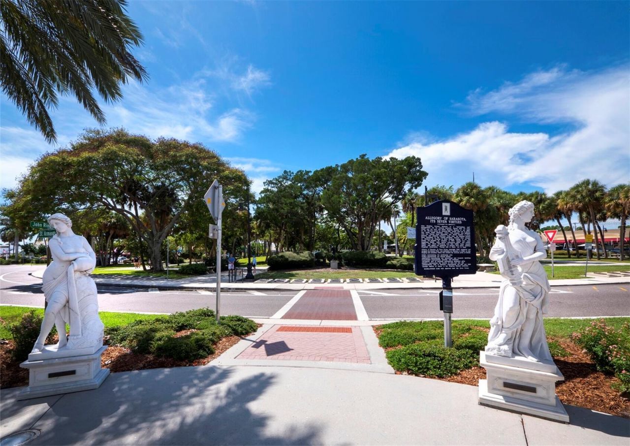 475 Benjamin Franklin Drive, Unit 215, Sarasota, FL 34236 Photo