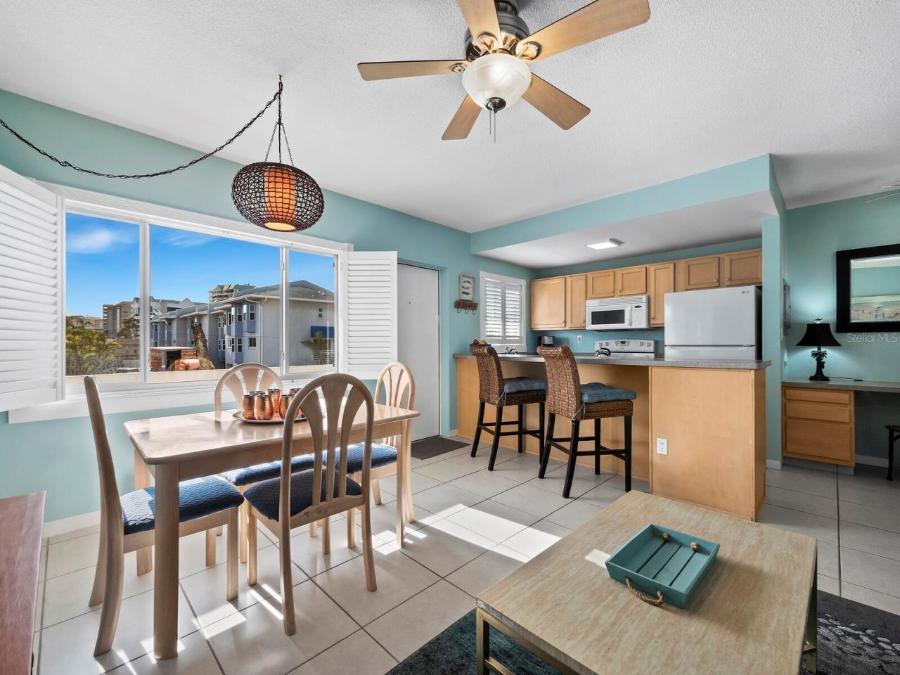 475 Benjamin Franklin Drive, Unit 215, Sarasota, FL 34236 Photo