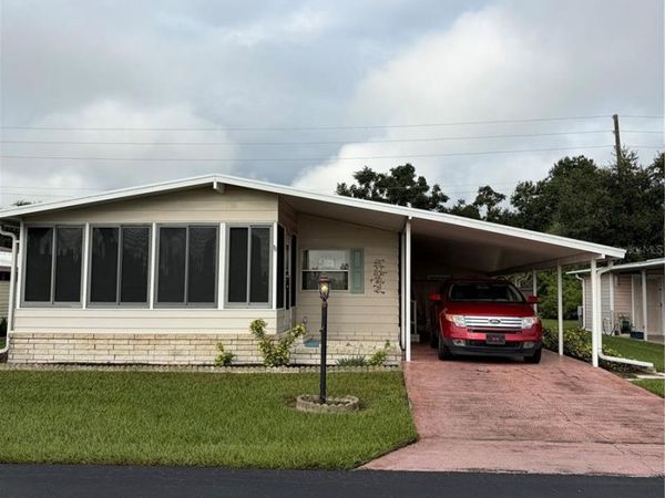 193 E SWEET CIRCLE , WINTER HAVEN, FL 33884