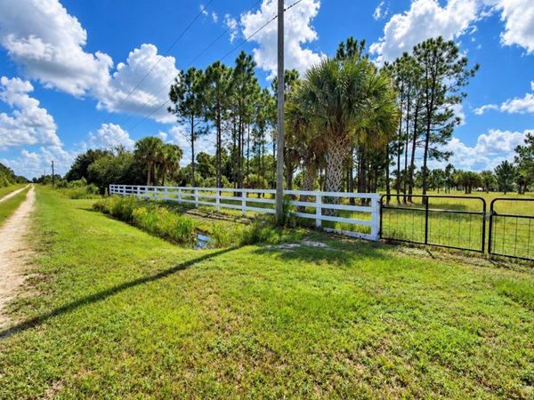 19788 NW 284TH STREET , OKEECHOBEE, FL 34972