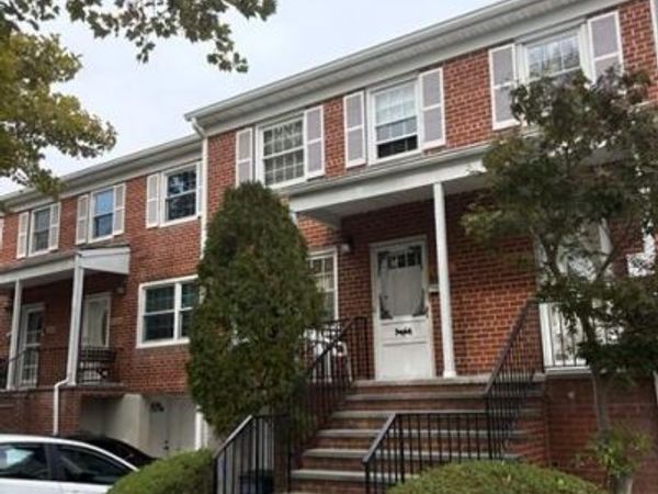 6231 Douglaston Parkway , Unit 15, Douglaston, NY 11362
