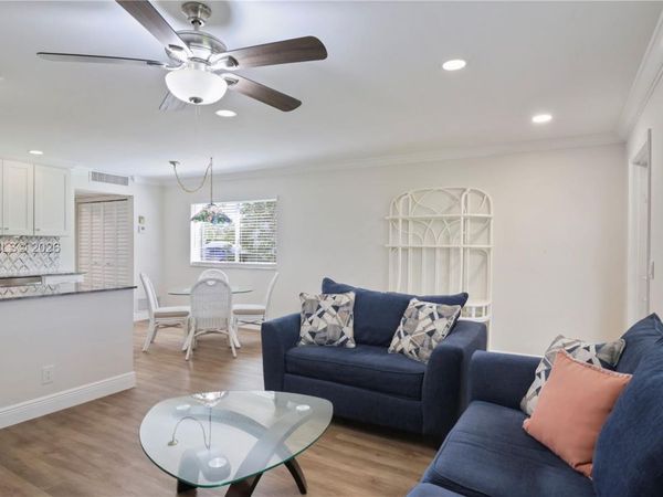 247 Saxony F, Unit 247, Delray Beach, FL 33446