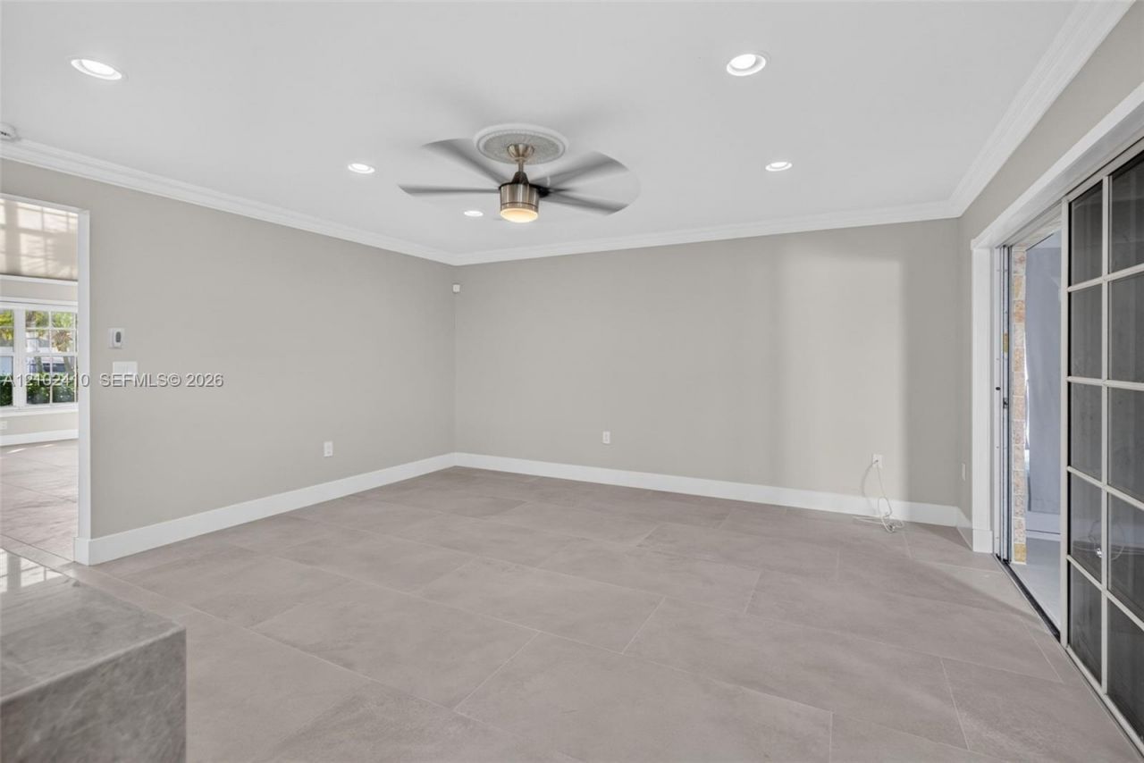 83 Gables Blvd , Weston, FL 33326 Photo
