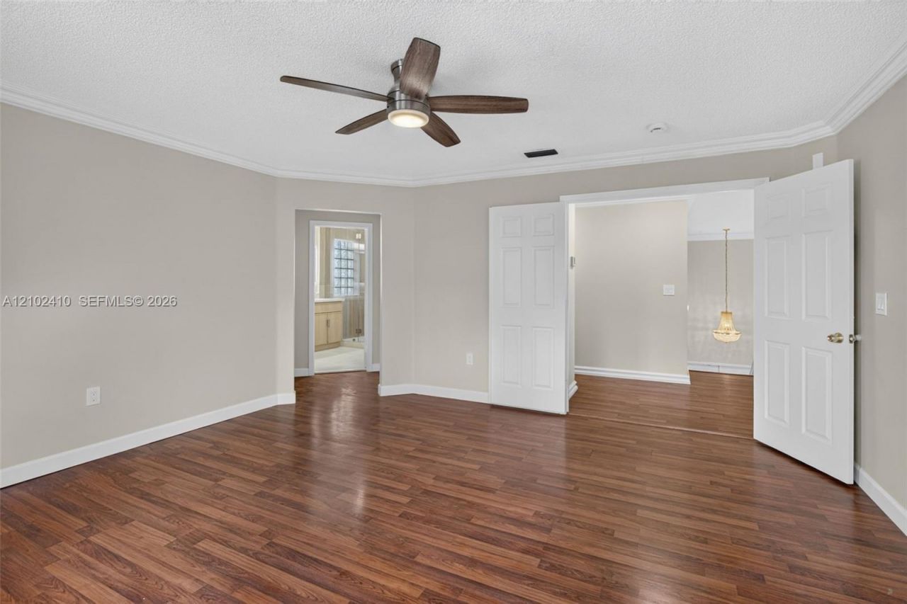 83 Gables Blvd , Weston, FL 33326 Photo