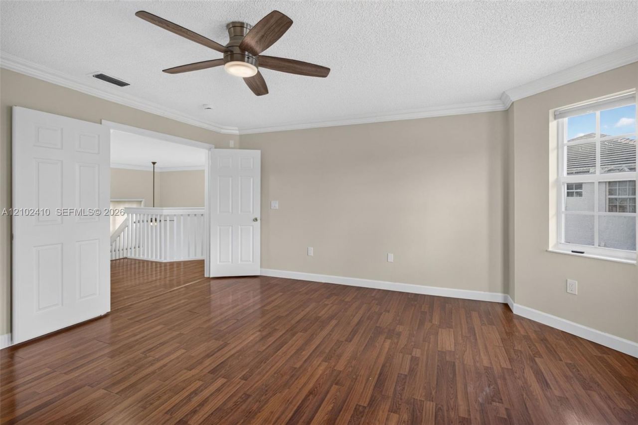 83 Gables Blvd , Weston, FL 33326 Photo
