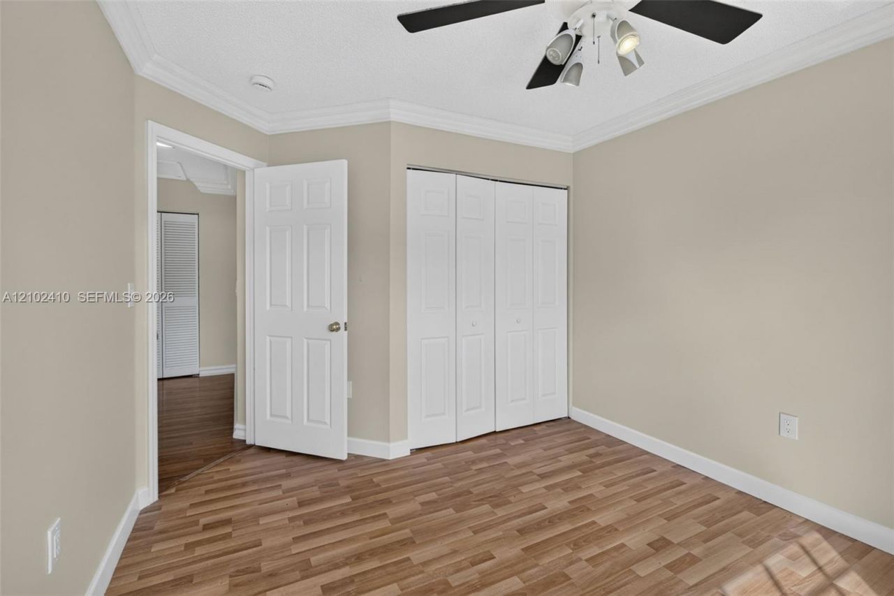 83 Gables Blvd , Weston, FL 33326 Photo