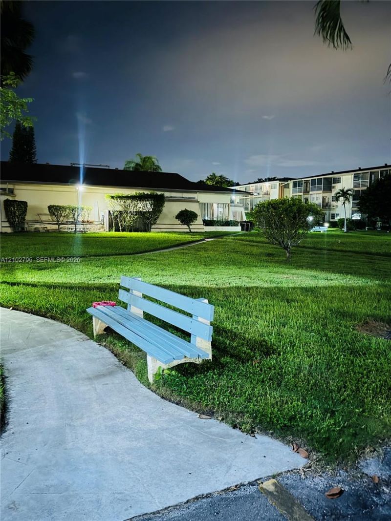 17050 NE 14th Ave , Unit 209, Miami, FL 33162 Photo