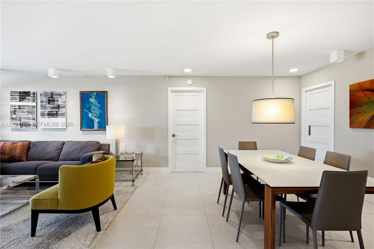 3507 Oaks Way , Unit 802, Pompano Beach, FL 33069 Photo