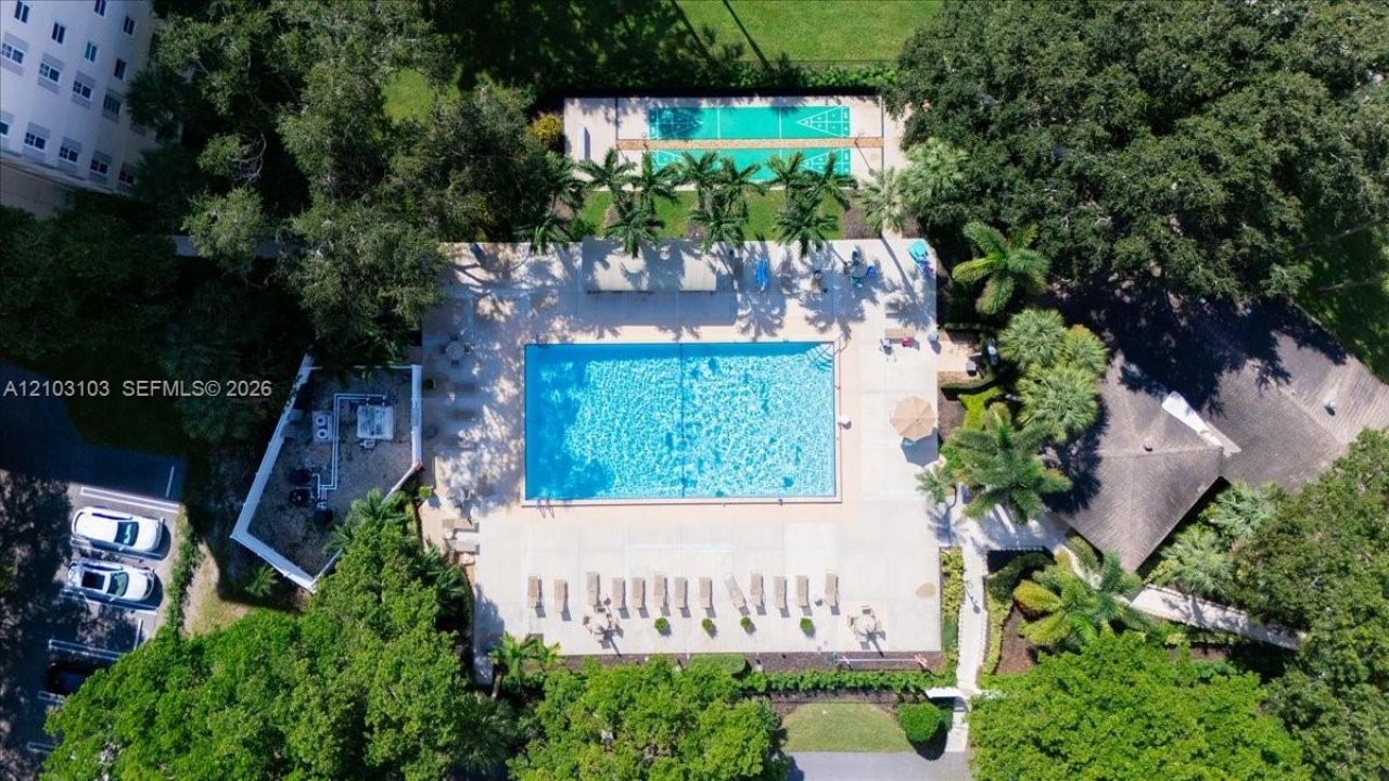3507 Oaks Way , Unit 802, Pompano Beach, FL 33069 Photo